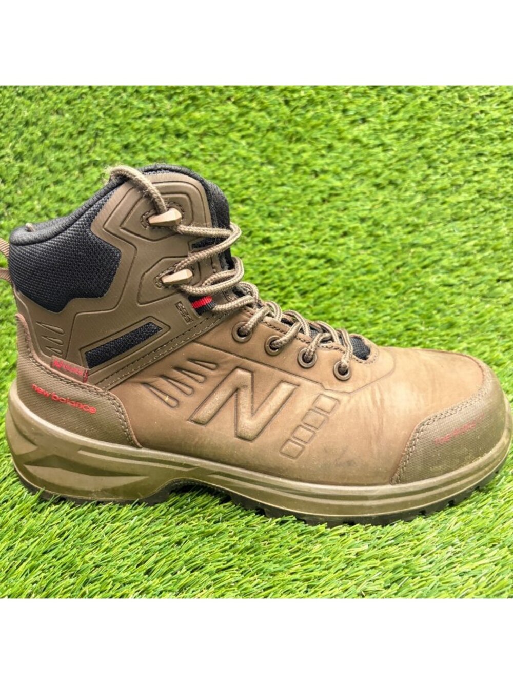 New Balance Calibre 6" Mens Size 8 4E Brown Composite Toe Safety Work Boots